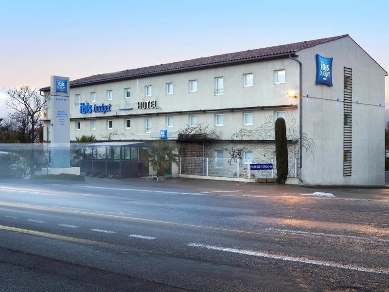 Ibis Budget Carcassonne La Cite Eksteriør billede
